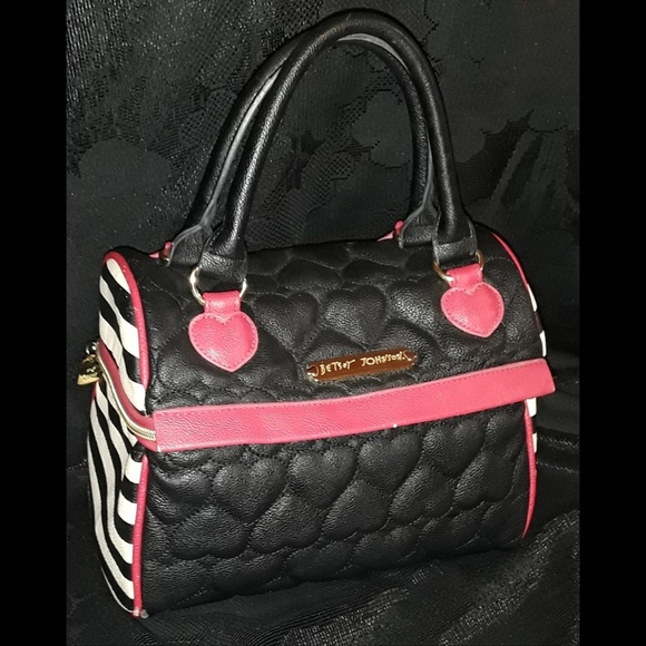 Betsey Johnson Handbags - Betsey Johnson insulated bag